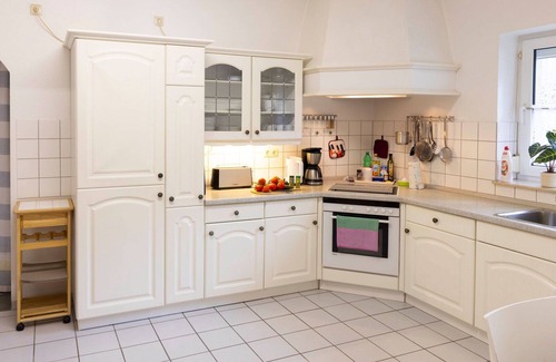 Lubmin House | Wonderful villa for 5 guests with WIFI, TV, terrace and pets allowed