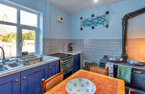 Dyffryn Ardudwy House | Wonderful villa for 11 guests with WIFI, terrace and pets allowed