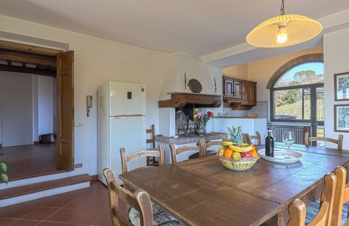 Scandicci House | Wonderful villa for 16 guests with private pool, WIFI, TV, patio, pets allowed and panoramic view