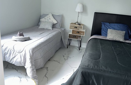 Liberty City Bed & Breakfast | Wonderfull Design Distric Bedroom