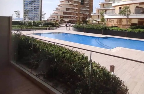 Kartal Apartment | Wonderfully Located Seaside Residence- 3 min. to metro
