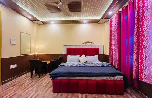Kasol House | Wood packers
