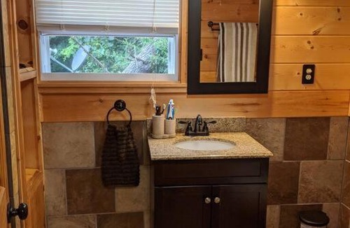 Sylva Ski Chalet | Woodard Cabin