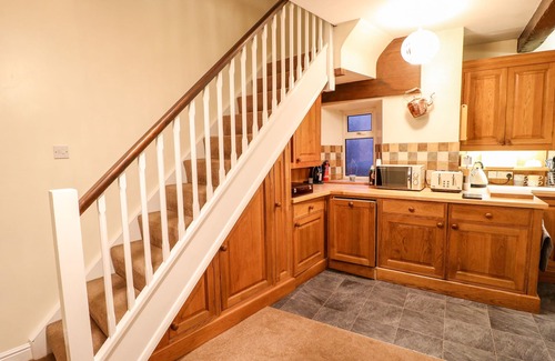 Matlock Cottage | Woodbine Cottage