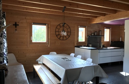 Villard-de-Lans Ski Chalet | Wooden chalets with hot bath or jacuzzi in Villard de Lans for 9/11 pers.