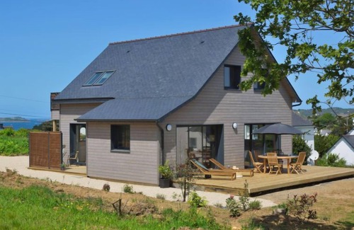 Tredrez-Locquemeau House | Wooden House by Interhome