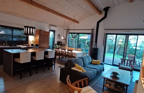 Lacanau House | Wooden house with charm and comfort close to Lac de Lacanau. Ideal for 2 couples!
