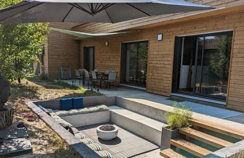 Linxe House | Wooden house with large Nordic whirlpool bath 8 minutes by car from the beach