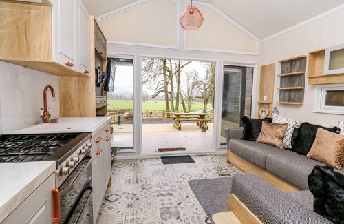 Llandrindod Wells Cottage | Woodland Escape