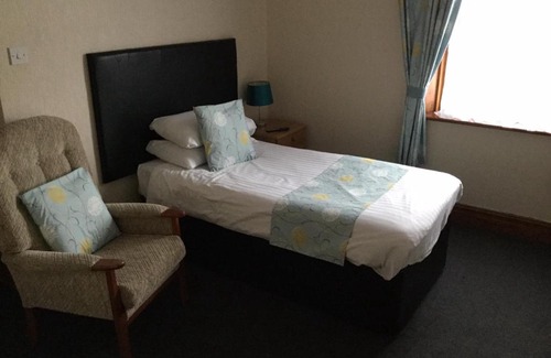 Crosby House | Woodlands Guest House