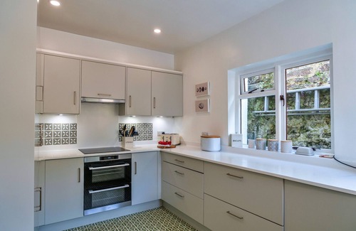 Cawsand Cottage | Woodleigh, Cawsand