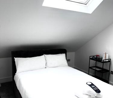 Wimbledon Park Hotel | Woodman Pub