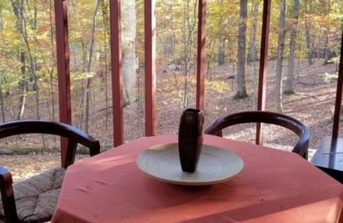 The Woods House | Woods Resort, Stylish chalet with forest view and fire pit