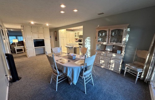 Bronston Condo | Woodson Bend, Condo 7-3 Extremely Large, with 1 Bedroom & 1 Full Bath, Sleeps 6