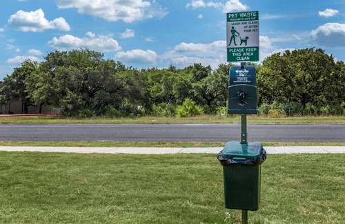 Georgetown Apartment | WoodSpring Suites Austin Georgetown