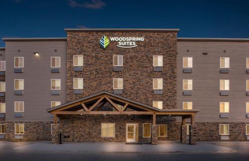 Coralville Hotel | WoodSpring Suites Coralville Iowa City