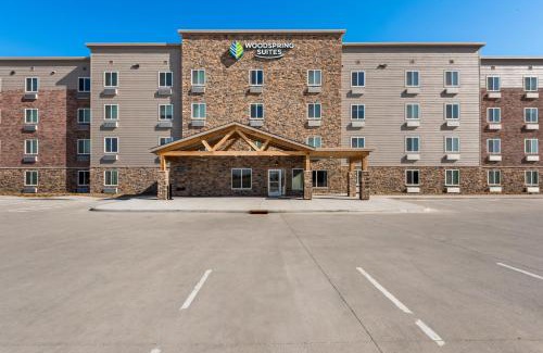 Coralville Hotel | WoodSpring Suites Coralville Iowa City