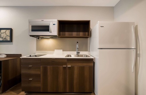 Moreno Valley Hotel | WoodSpring Suites Moreno Valley