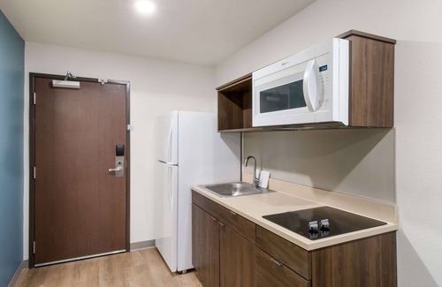 Mesa Hotel | Woodspring Suites Mesa Chandler