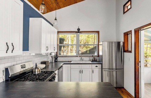 Mount Marion House | Woodstock/Saugerties retreat - surrounded by trees