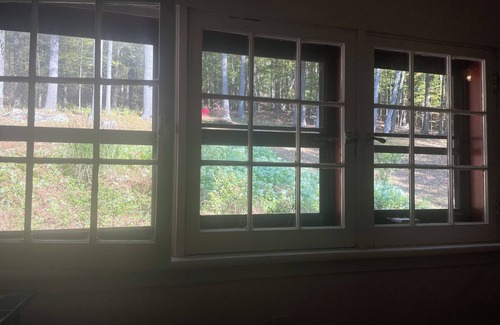 Mount Tremper Cottage | Woodstock Stone Cottage mountain views 2/1