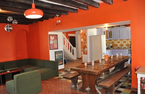 Montmirail Villa | Woodstock69 Pool Villa 1.5 hours from Paris