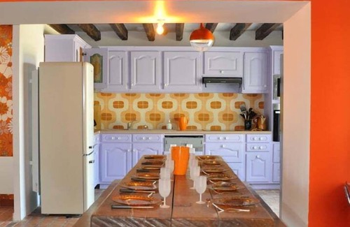 Montmirail Villa | Woodstock69 Pool Villa 1.5 hours from Paris