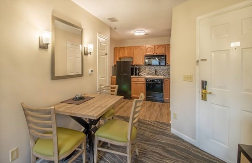 McGaheysville Condo | Woodstone Casa de Campo One Bedroom Condo