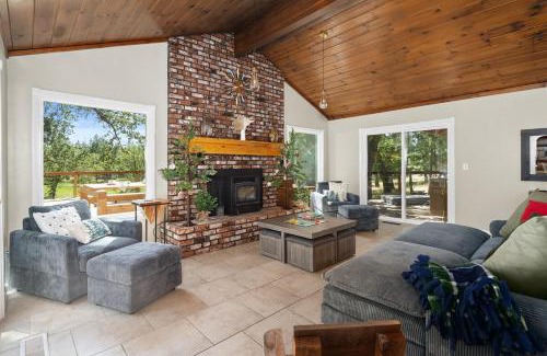 Coarsegold House | WoodUStau