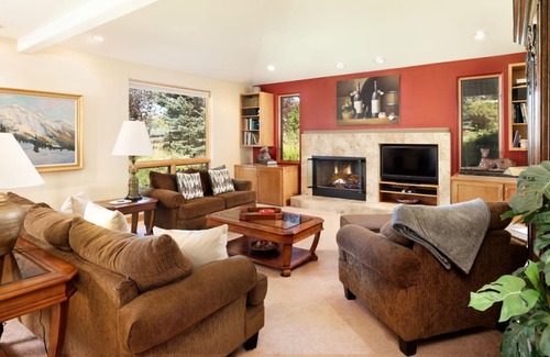 Woody Creek House | Woody Creek Farm House near Aspen