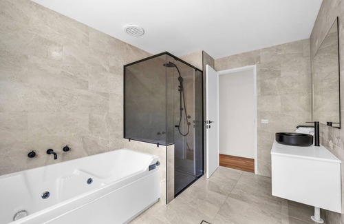Merimbula Hotel | Woolpack Inn: Merimbula