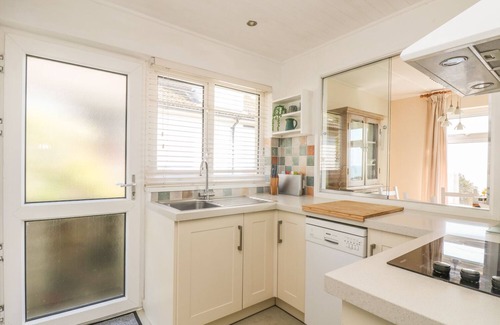 Chysauster Cottage | Wootton Gray