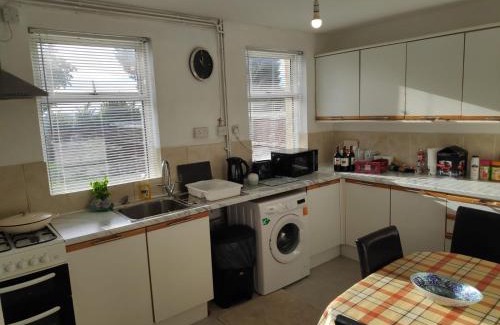 Lower Wick House | Worcester Town Home & Garden