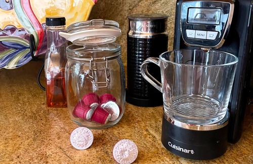 Lower Matecumbe Beach Cottage | Work from home in this slice of Islamorada paradise!