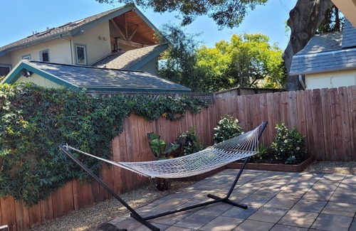 Upper Seabright House | Work/Play in Furnished Santa Cruz Home