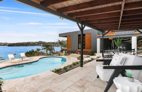 Seaforth House | World Class Villa Manly Beach HarbourView Sauna Private Beach