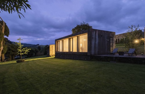 Furnas House | World's Nests Furnas Pods