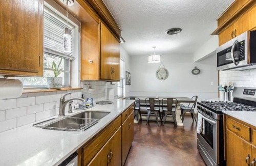 Norman House | World Traveler Resthaven