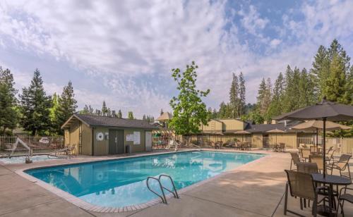 Bass Lake Resort | WorldMark Bass Lake