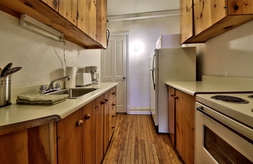 Haute-Ville Apartment | Wow! Apartment Suites Central to Walk and Enjoy Tourist Attractions