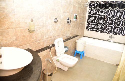 Yercaud Hotel | WOW Bungalow