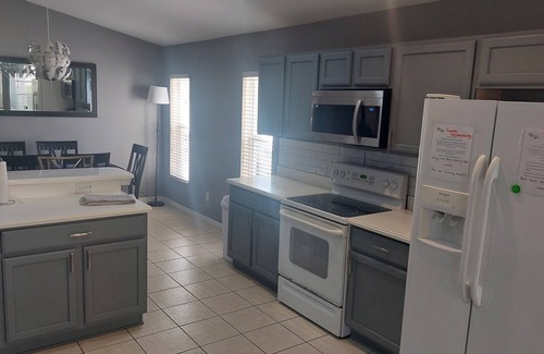 West Haven House | WOW! Championsgate-Minutes to disney,private pool,wifi ,tennis,gym,games room