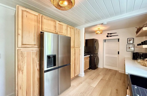 Nassau House | WOW STYLISH! Next2Bahamar: Pickleball, PrvPool, HotTub + Beachlife & Restaurants