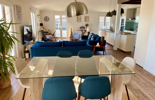 Martires Apartment | WOW! Tagus River @ your feet! Your Luxury Apartment in Lisbon