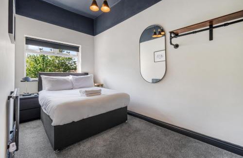 Liverpool House | Wrights Terrace - Air Host and Stay - 4 Bedroom