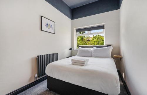 Liverpool House | Wrights Terrace - Air Host and Stay - 4 Bedroom