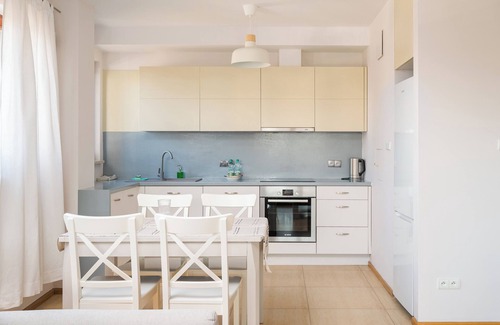 Mirow Apartment | Wronia Business Superior Residence