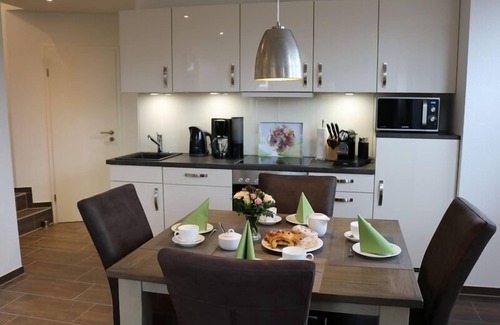 Greetsiel Apartment | Wunderschöne Ferienwohnung im Ortskern