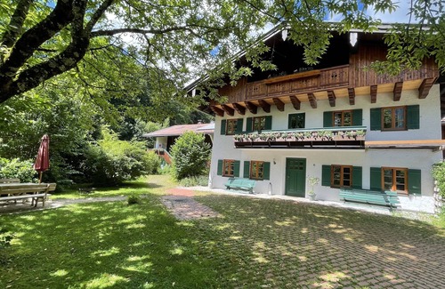 Marquartstein Apartment | Wundervolle Erdgeschosswohnung mit Blick ins Grüne