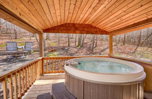 Laurelville House | Wyandot Woods - Lake House